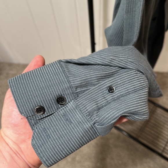 A[X]IST Pale Blue Striped Button Down - Picture 3 of 3